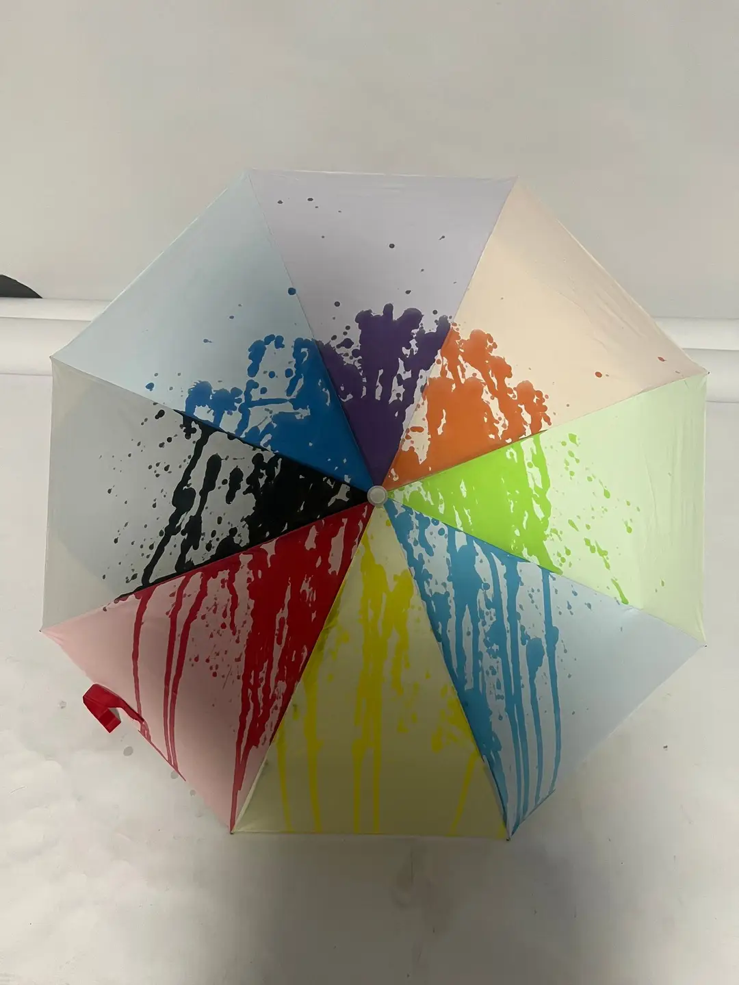Color-Changing Umbrella with Splash Design, 6 Colors, Automatic, White Handle