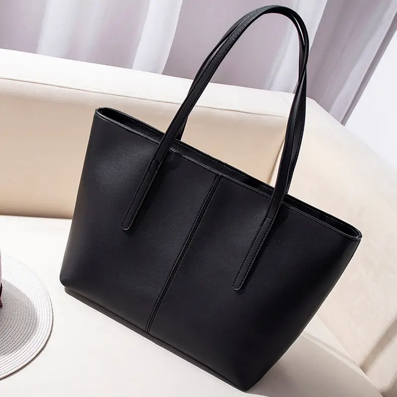 Black Women's Large Capacity Shoulder Bag