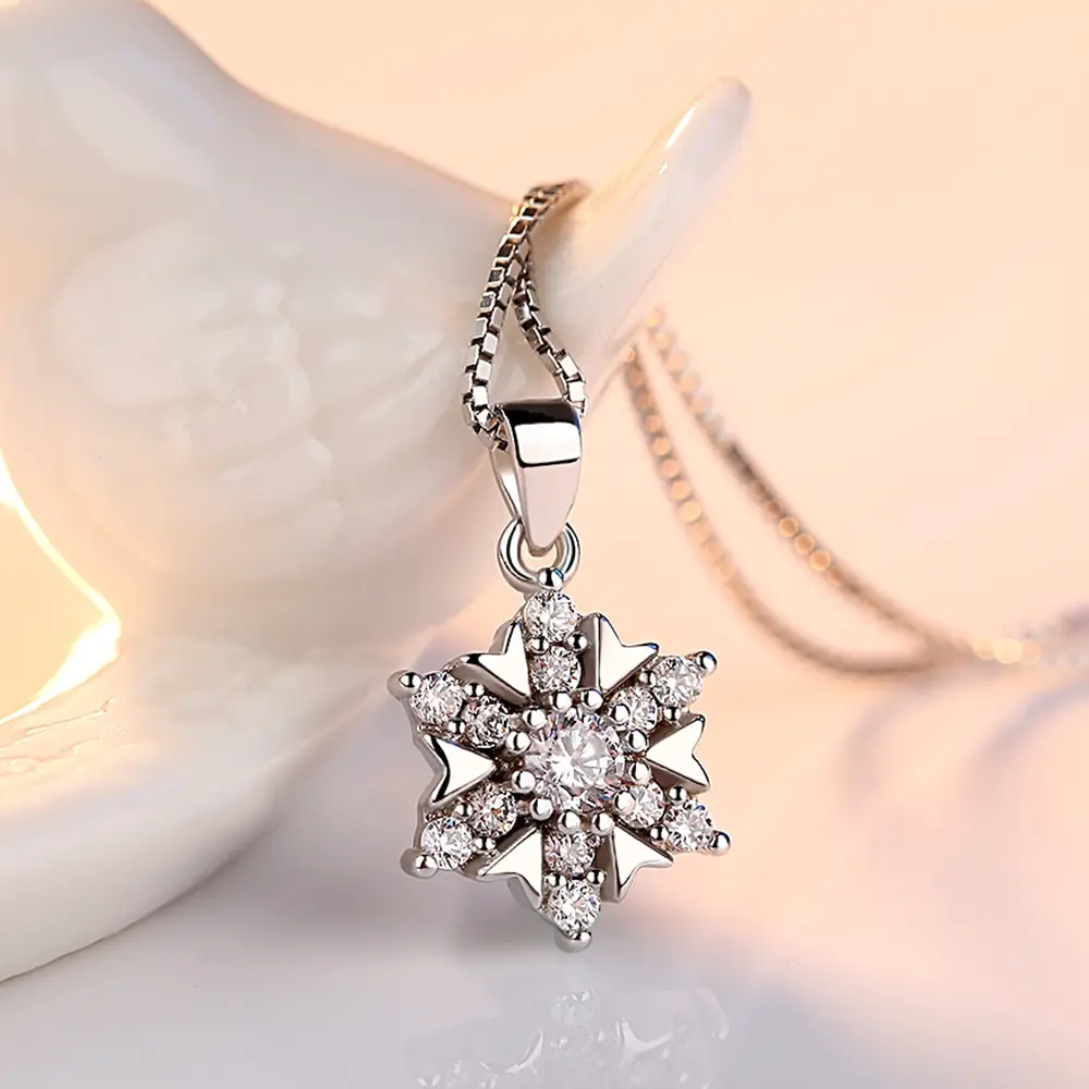 Women Silver Plated Snowflake Pendant Necklace