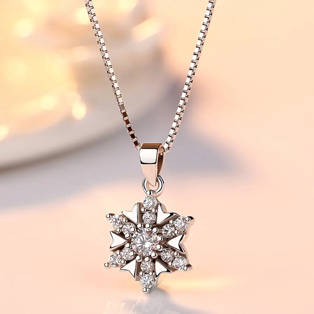 Women Silver Plated Snowflake Pendant Necklace