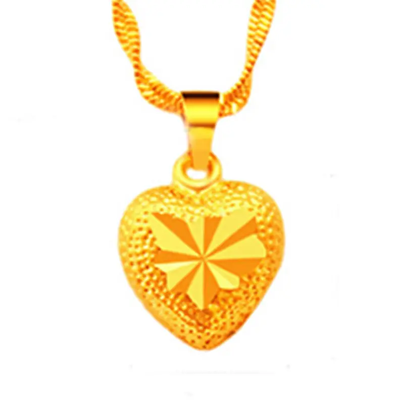 Gold Peach Heart Pendant Women Classic Carved Jewelry