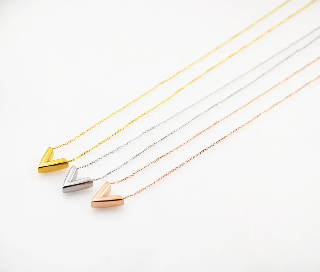 3D V-Shaped Necklace Women Gold Silver Rose Gold