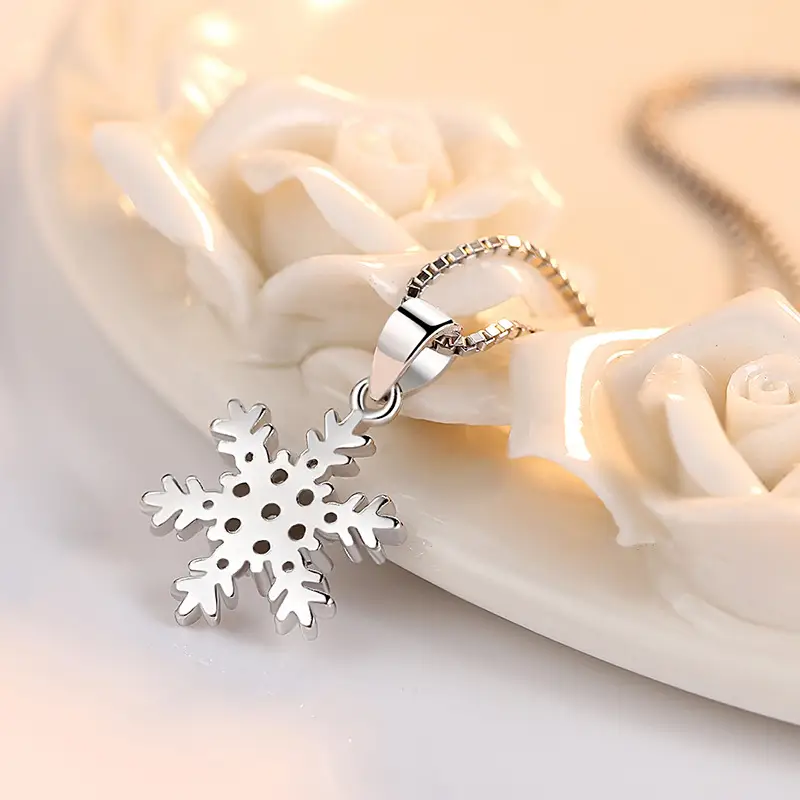 Silver Snowflake Pendant Necklace with Zircon Inlay