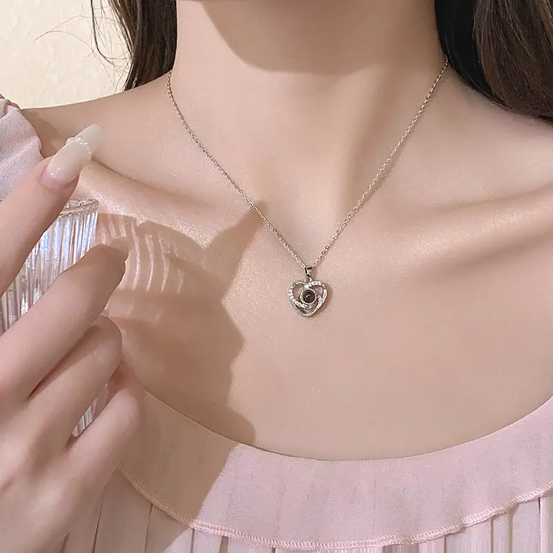 Summer Pearl Necklace Women Luxury Clavicle Chain