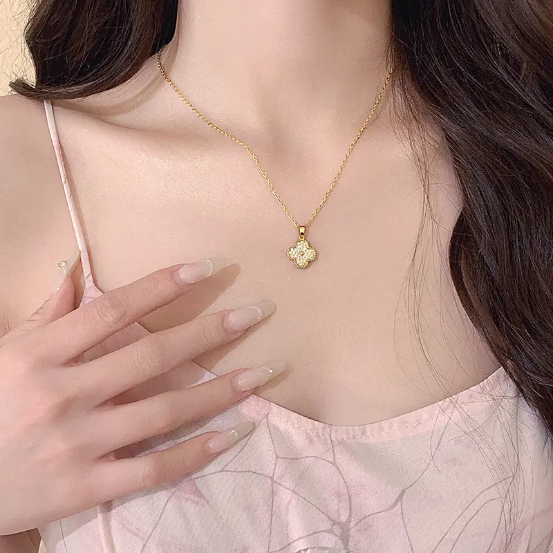 Summer Pearl Necklace Women Luxury Daily Wear Trendy