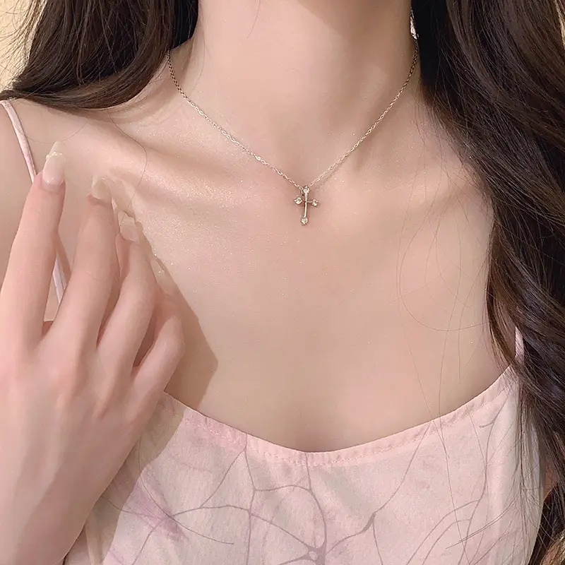 Summer Pearl Necklace Women Luxury Daily Wear Trendy