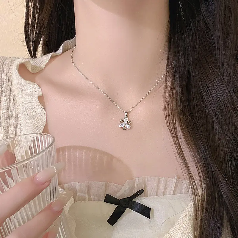 Summer Pearl Necklace Women Luxury Daily Wear Trendy