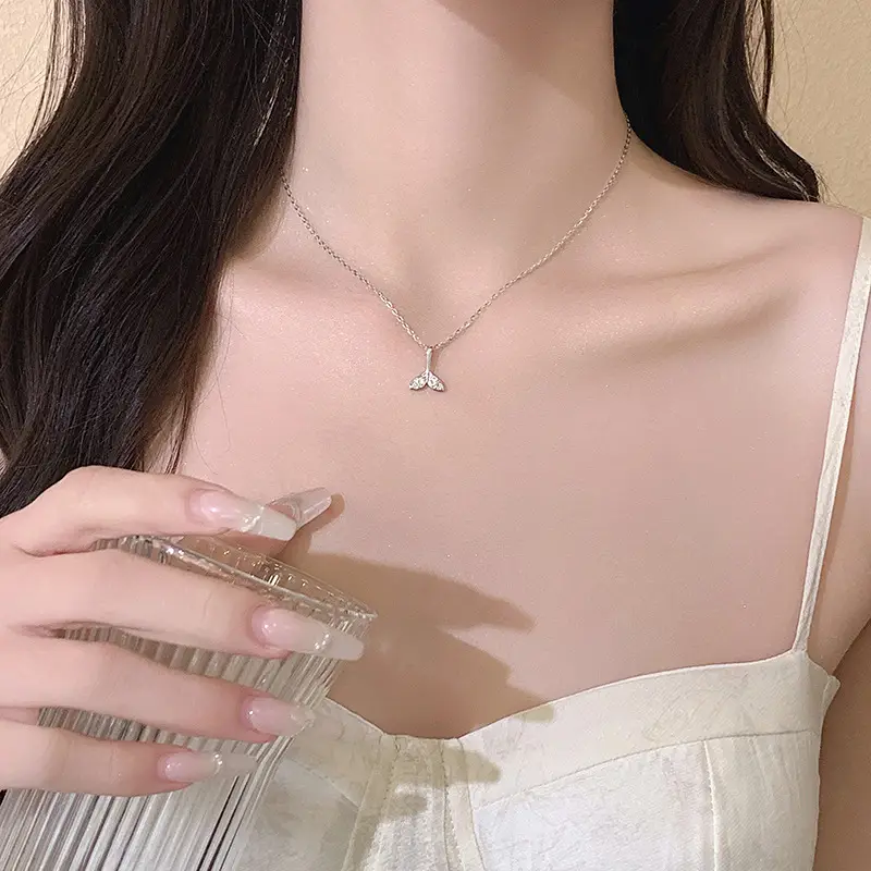 Summer Pearl Necklace Women Luxury Daily Wear Trendy