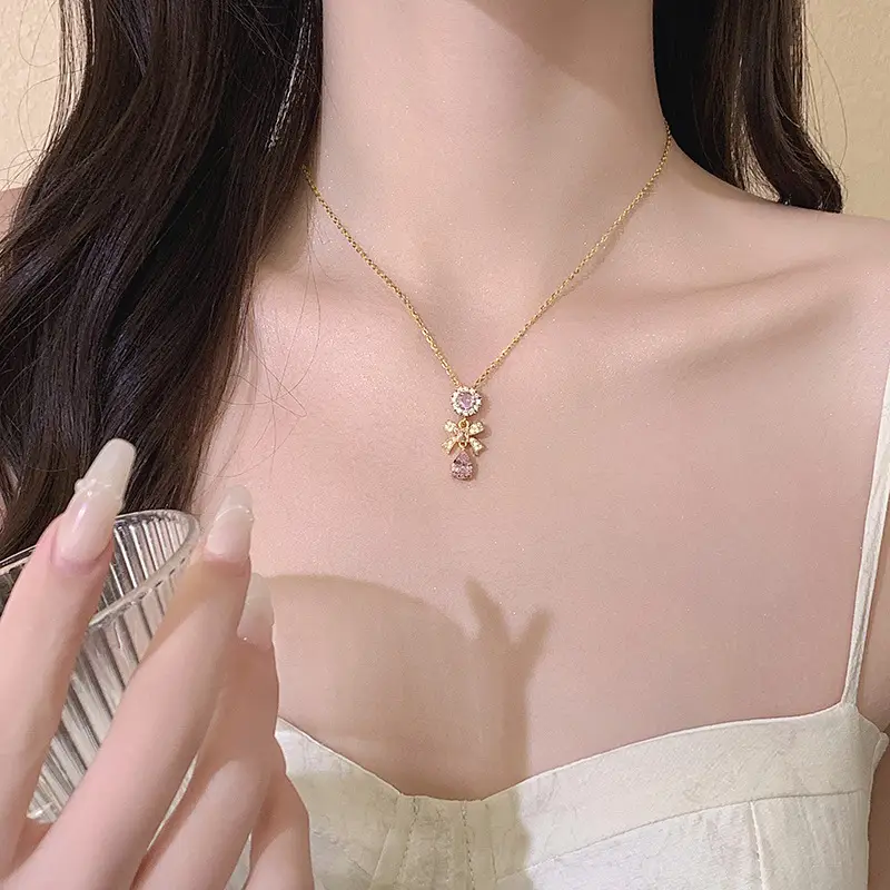 Summer Pearl Necklace Women Luxury Daily Wear Trendy