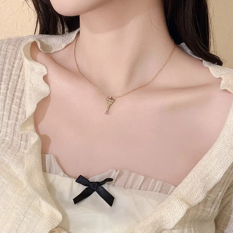 Summer Pearl Necklace Women Luxury Daily Wear Trendy
