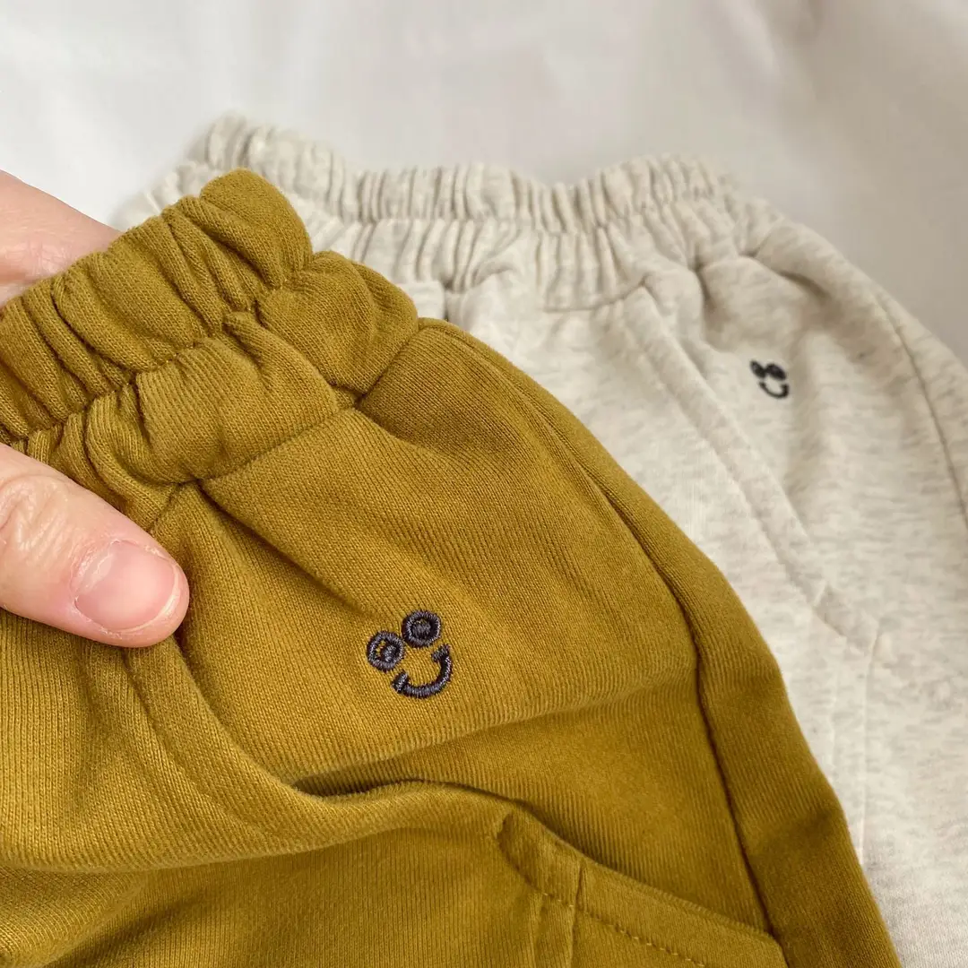 Kids Knitted Sweatpants White Flower Ash with Embroidery