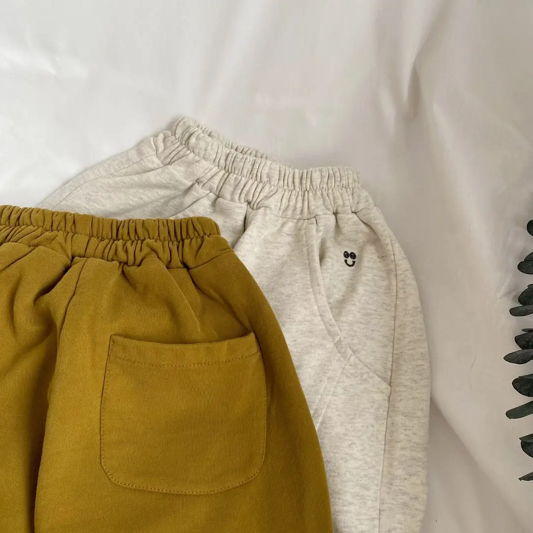 Kids Knitted Sweatpants White Flower Ash with Embroidery