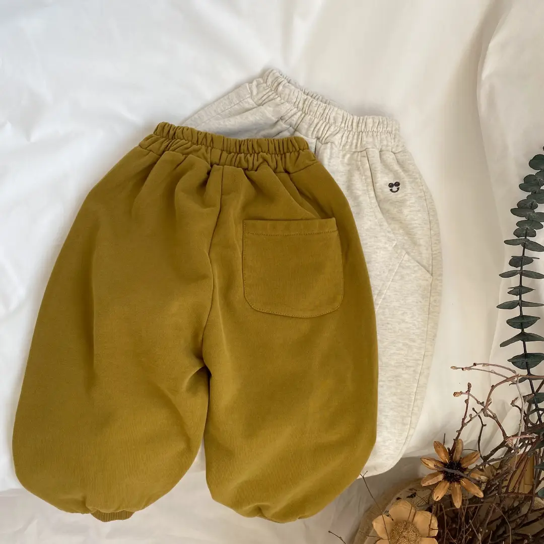 Kids Knitted Sweatpants White Flower Ash with Embroidery