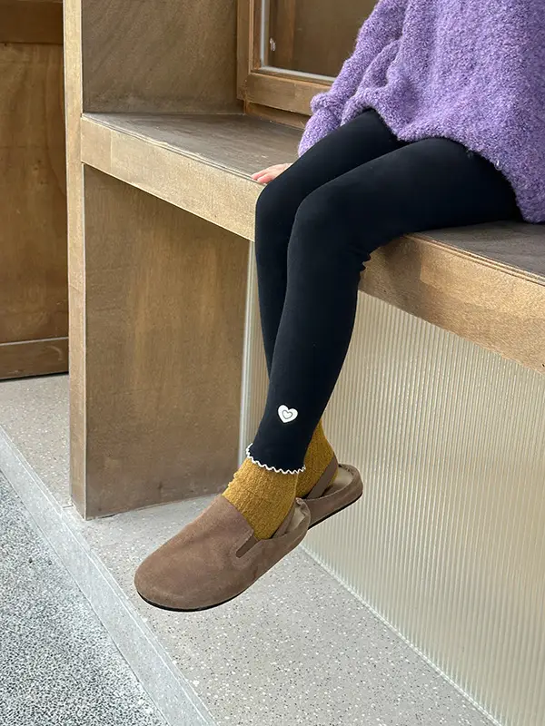 Kids Cotton Heart Embroidered Leggings for School Play