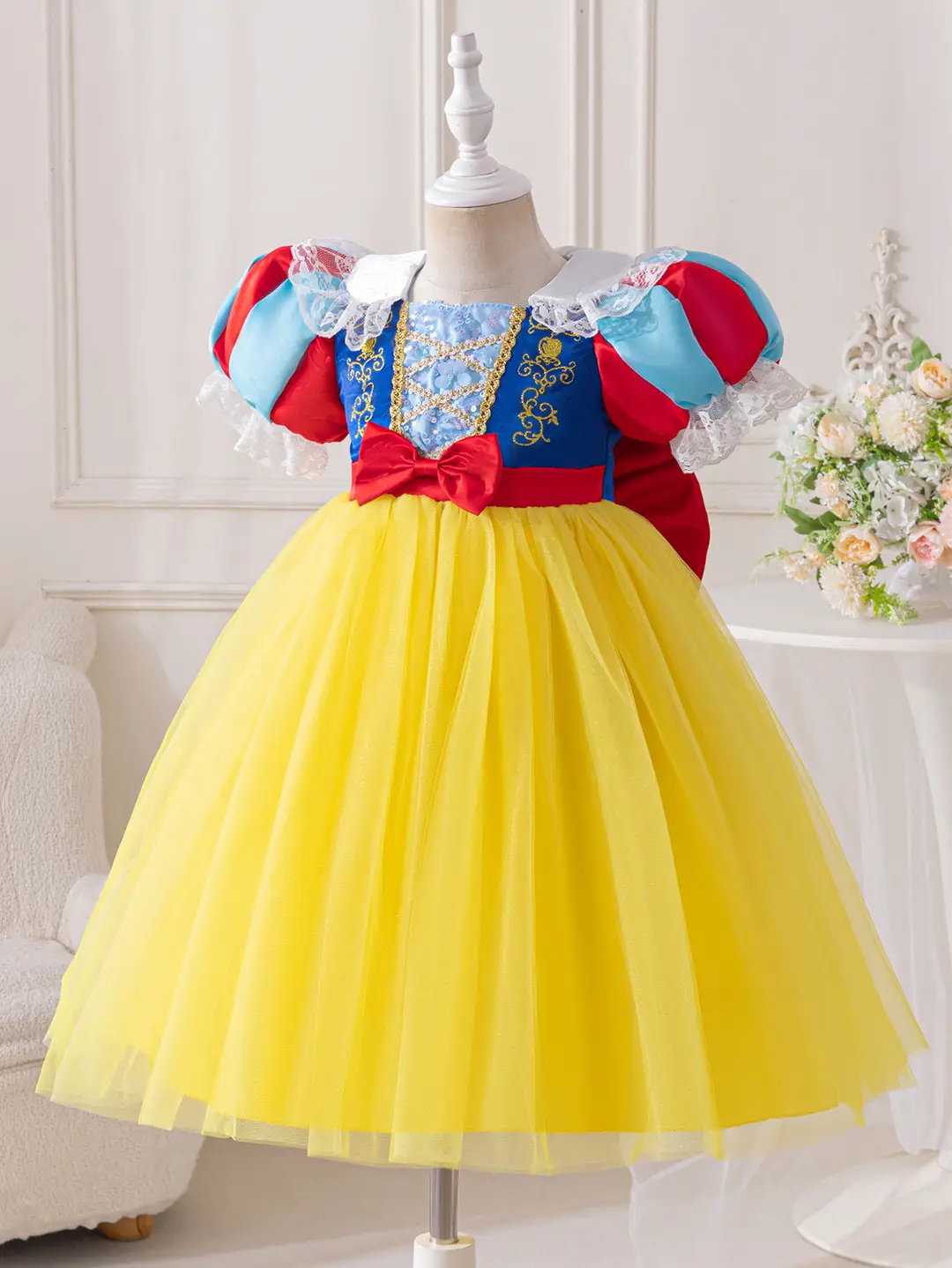 Snow White Princess Dress Yellow Tulle Skirt Blue Bow