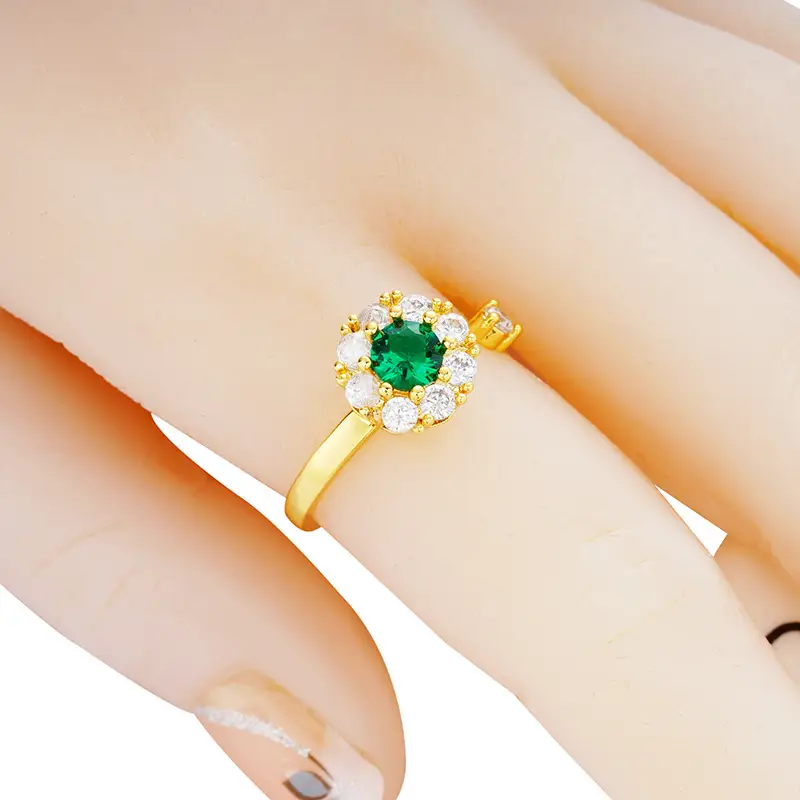 Green Zircon Ring & Pendant Set for Women