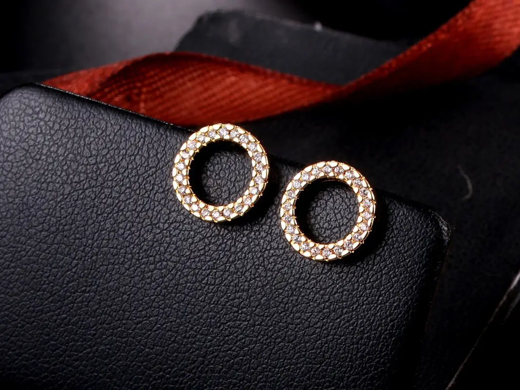 Gold Tone 3-Piece Jewelry Set for Weddings & Daily Wear