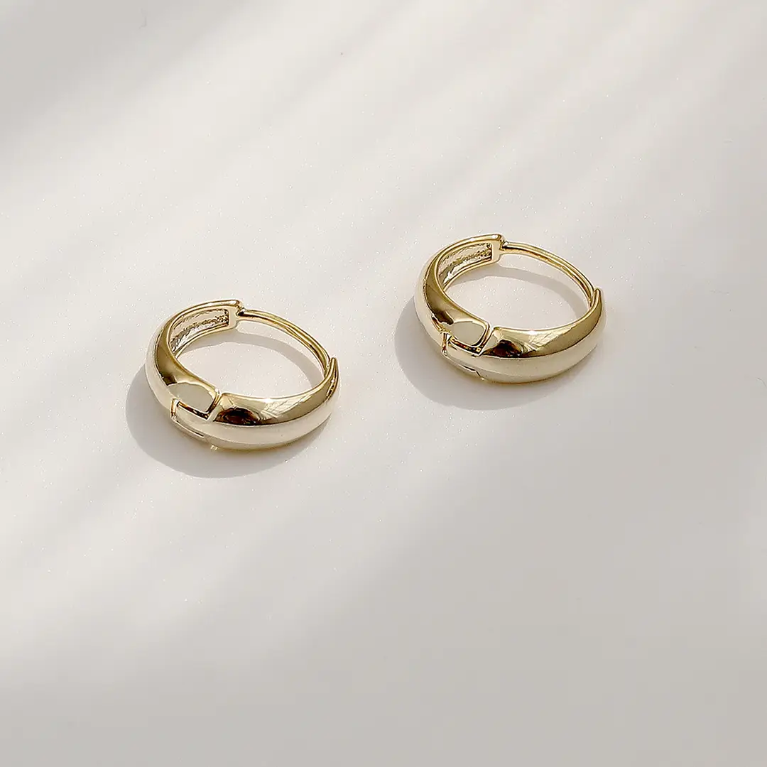 Elegant Round Hoop Earrings Gold Plated for Daily Wear