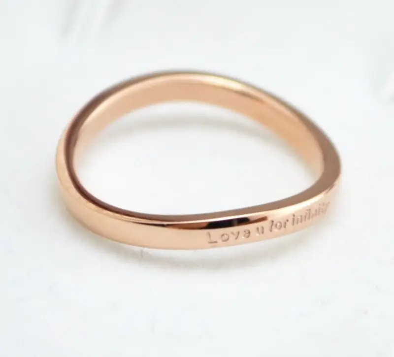 Women's Twist Titanium Steel Rose Gold Minimalist Ring