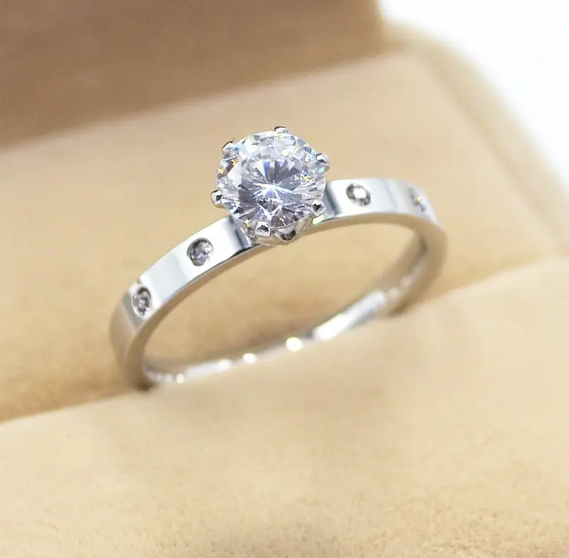 Women Rose Gold Titanium Steel Drill Ring