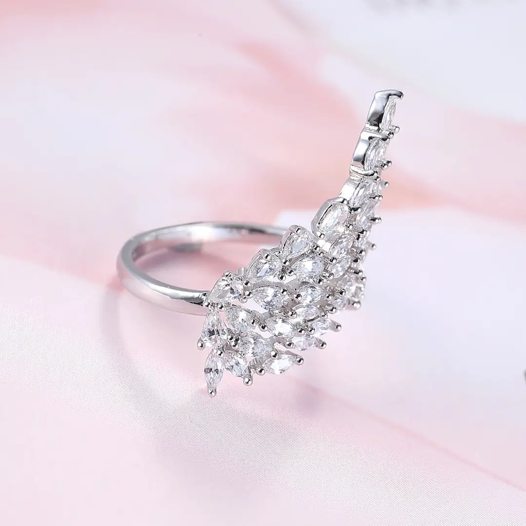 Adjustable Zircon Horse Eye Ring for Daily Wear