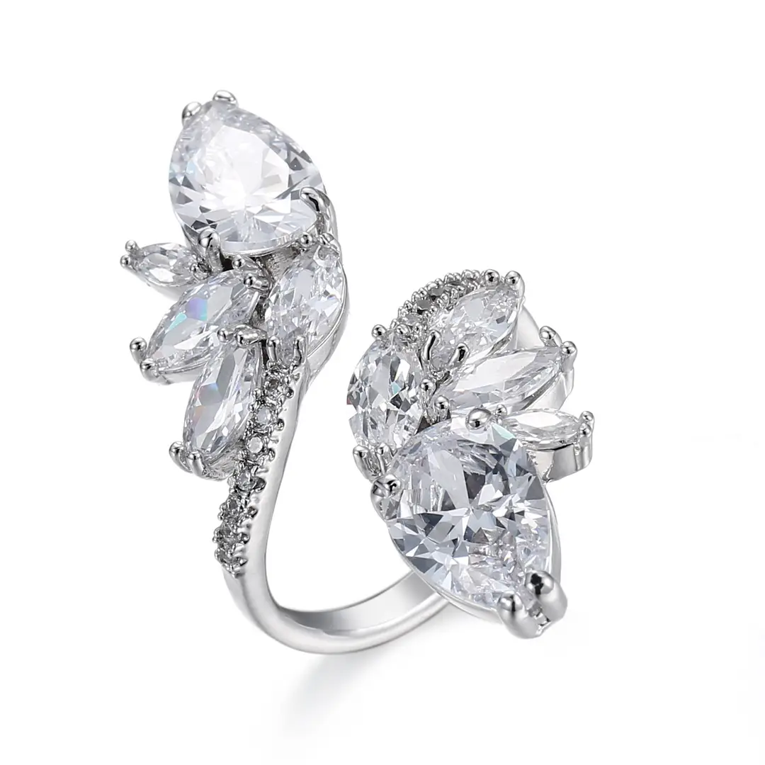 Adjustable Zircon Horse Eye Ring for Daily Wear