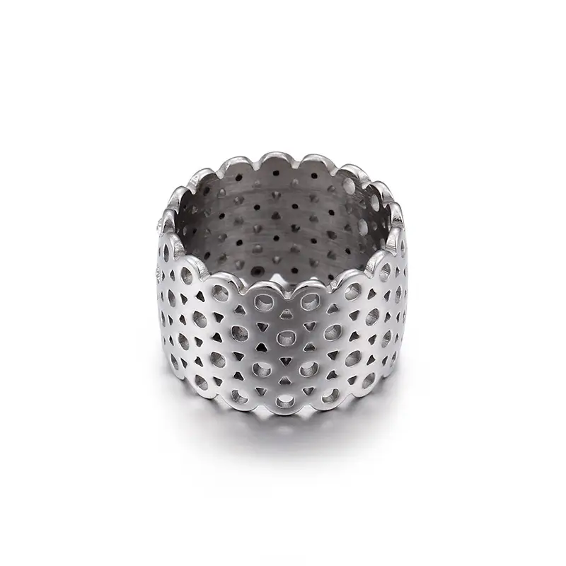 18K Gold Hollow Diamond Ring for Women Holiday Gift