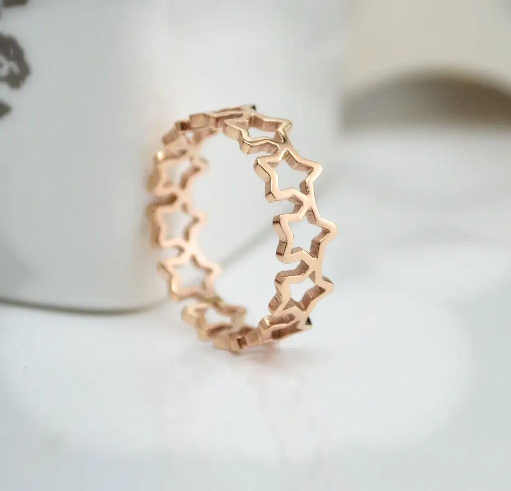 Women's Korean Rose Gold Hollow Star Ring Stainless Steel