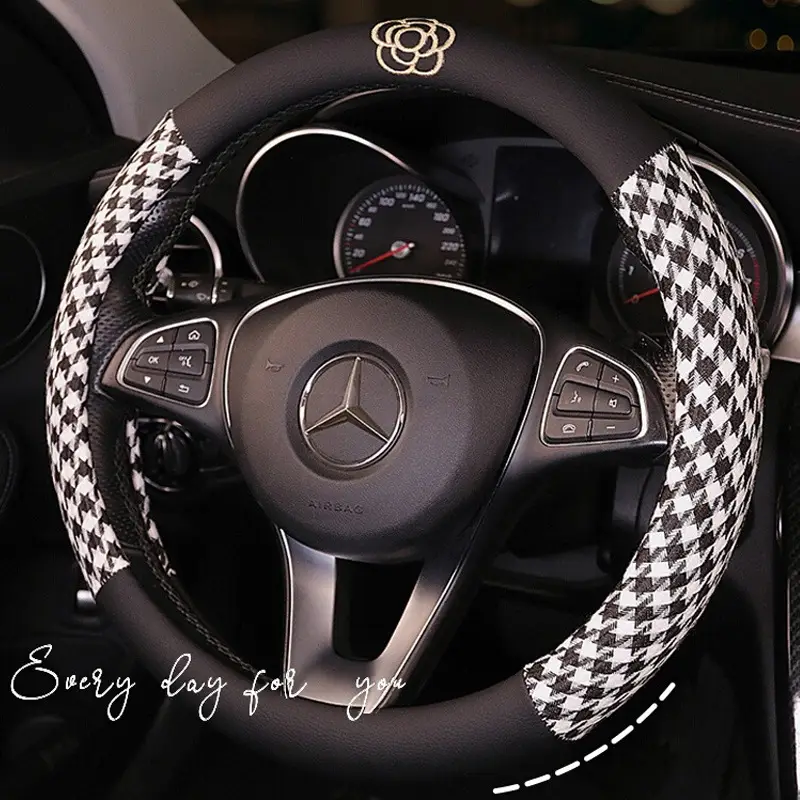 Stylish Houndstooth Steering Wheel Cover for Mercedes