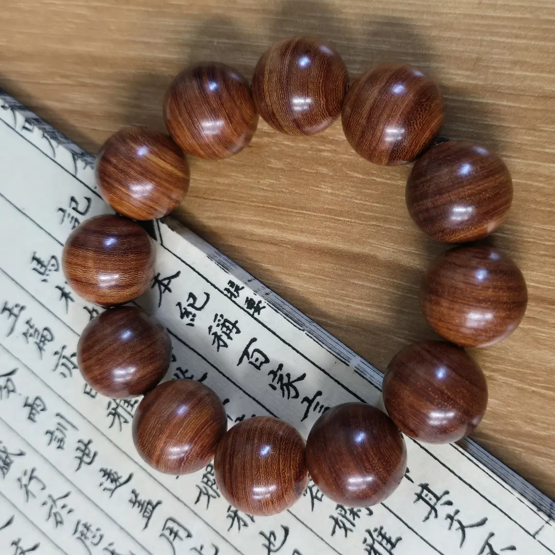 Red Sandalwood Bracelet for Men Women Daily Wear