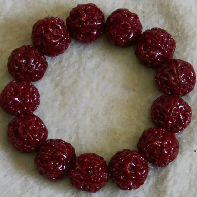 Rudraksha Bracelet Red Toad Back Yellow Center