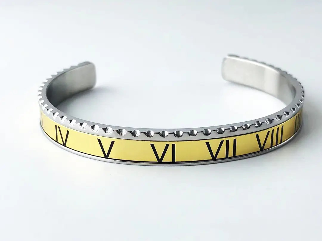 Stylish Roman Numeral Bracelets for Couples