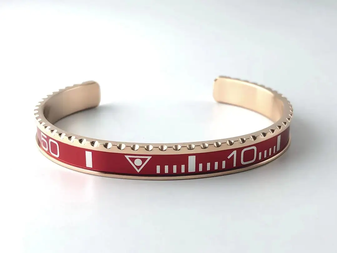 Stylish Roman Numeral Bracelets for Couples