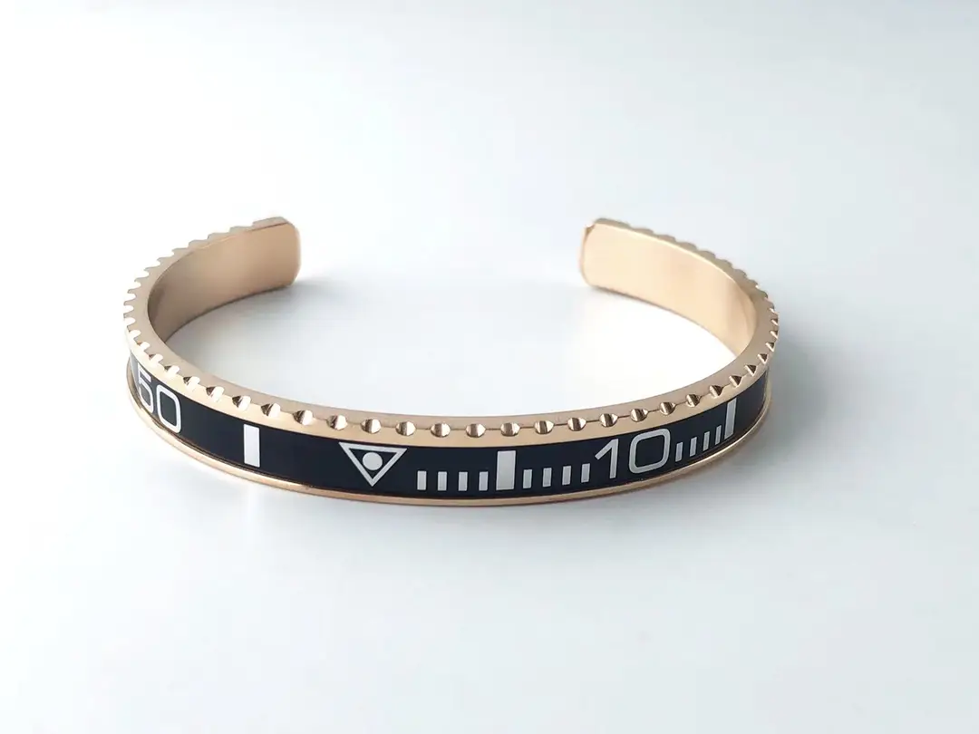 Stylish Roman Numeral Bracelets for Couples