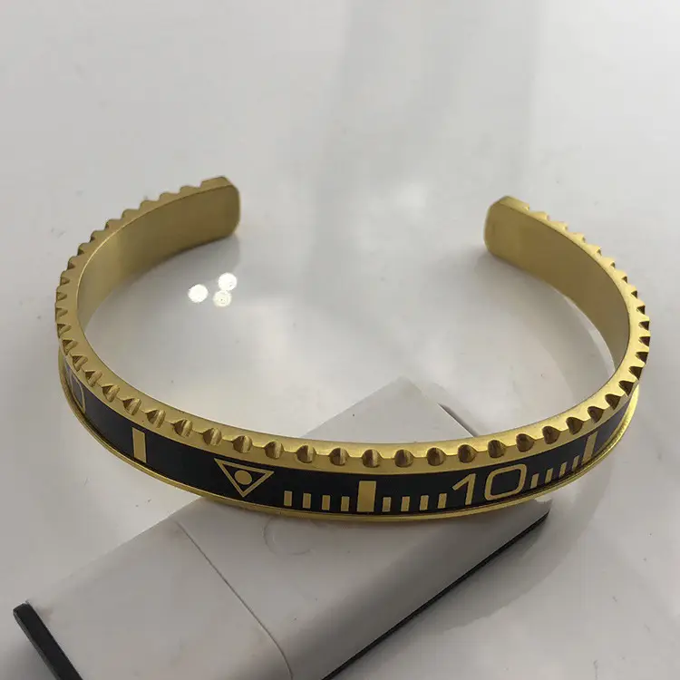 Stylish Roman Numeral Bracelets for Couples