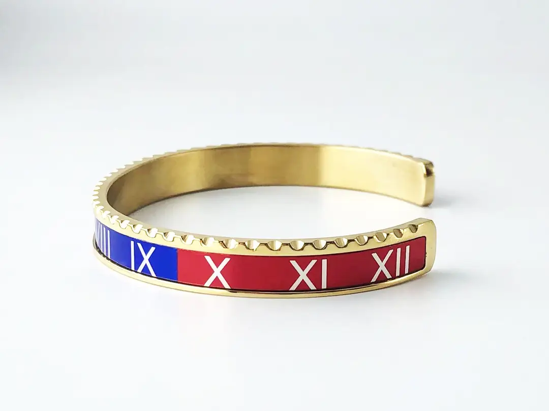 Stylish Roman Numeral Bracelets for Couples