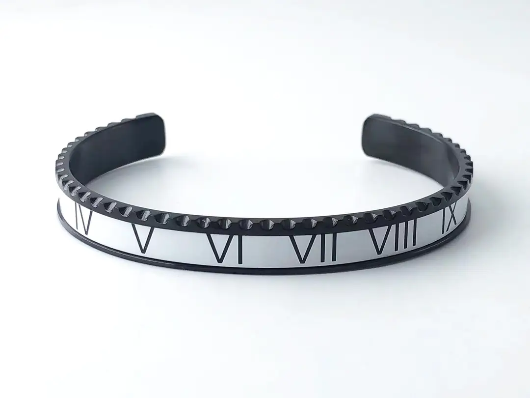 Stylish Roman Numeral Bracelets for Couples