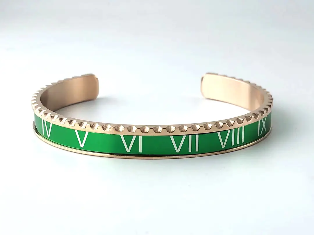 Stylish Roman Numeral Bracelets for Couples