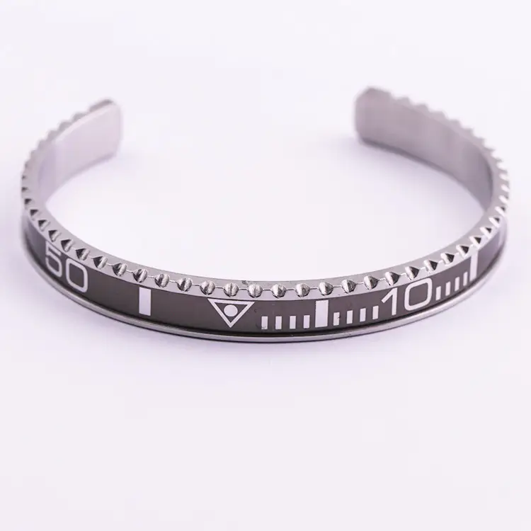 Stylish Roman Numeral Bracelets for Couples
