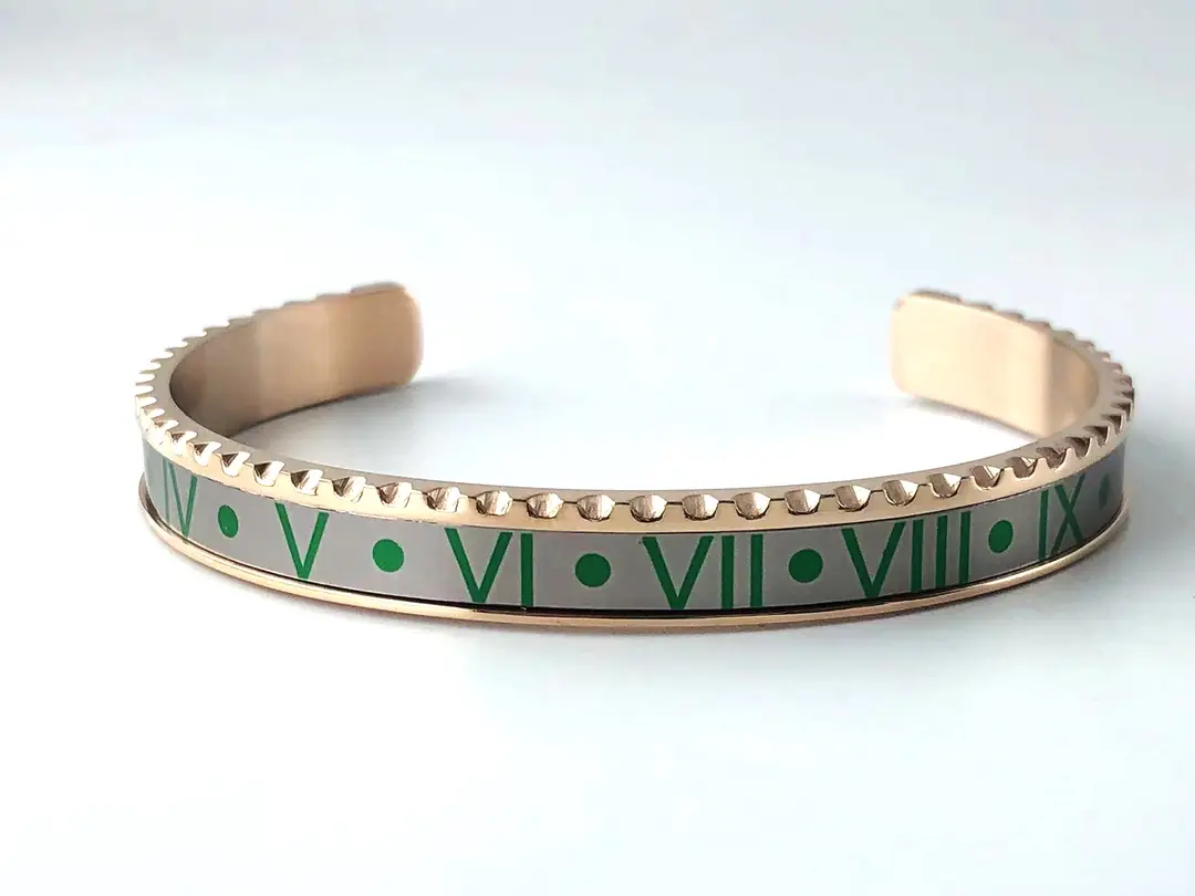 Stylish Roman Numeral Bracelets for Couples