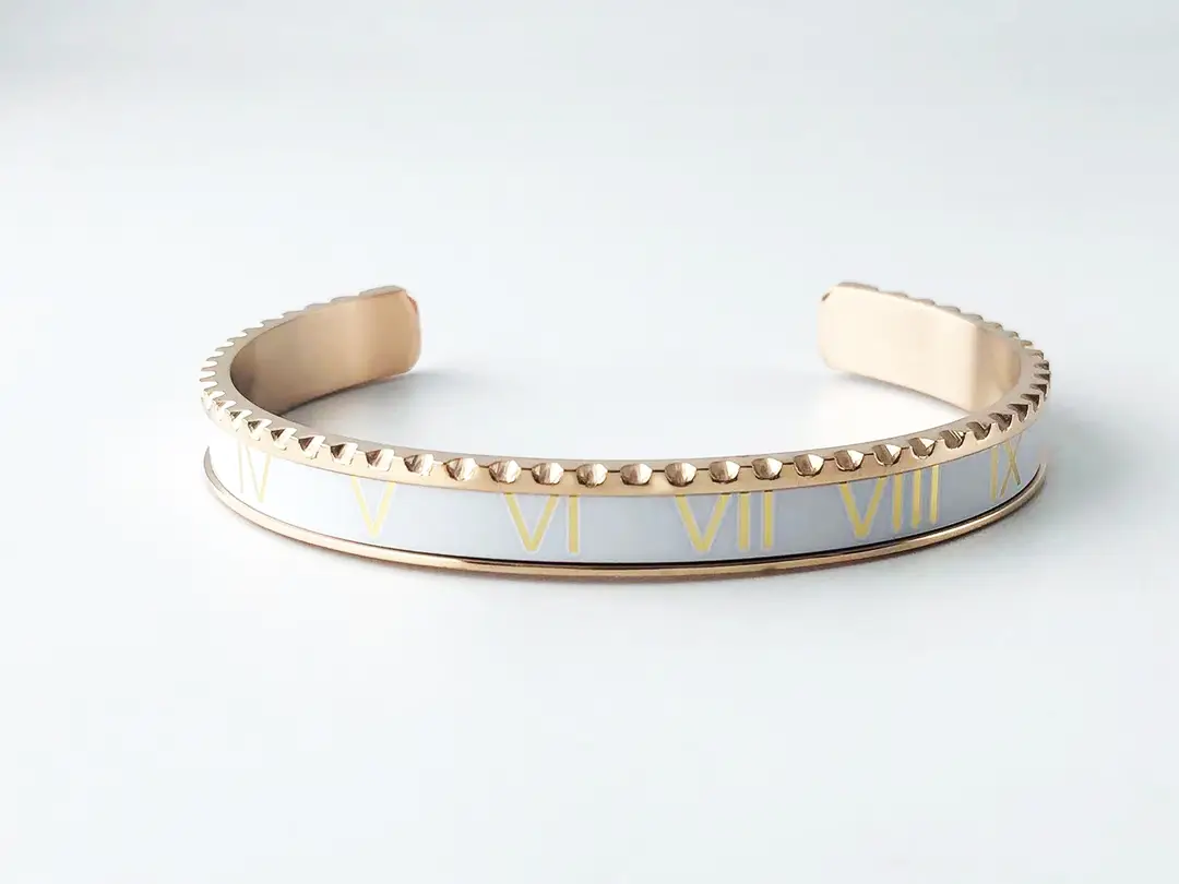 Stylish Roman Numeral Bracelets for Couples