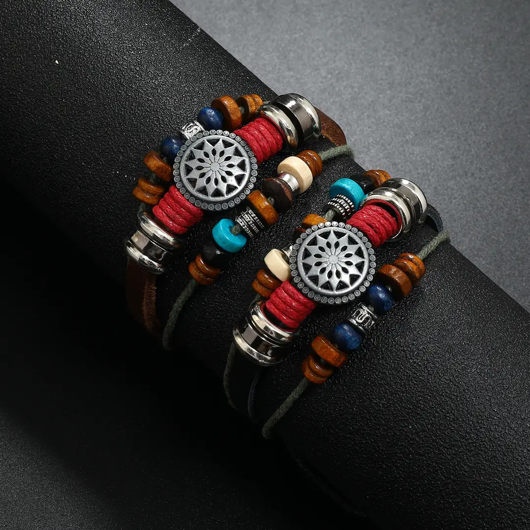 Retro Cowhide Bracelet with Sunflower Design All-Match