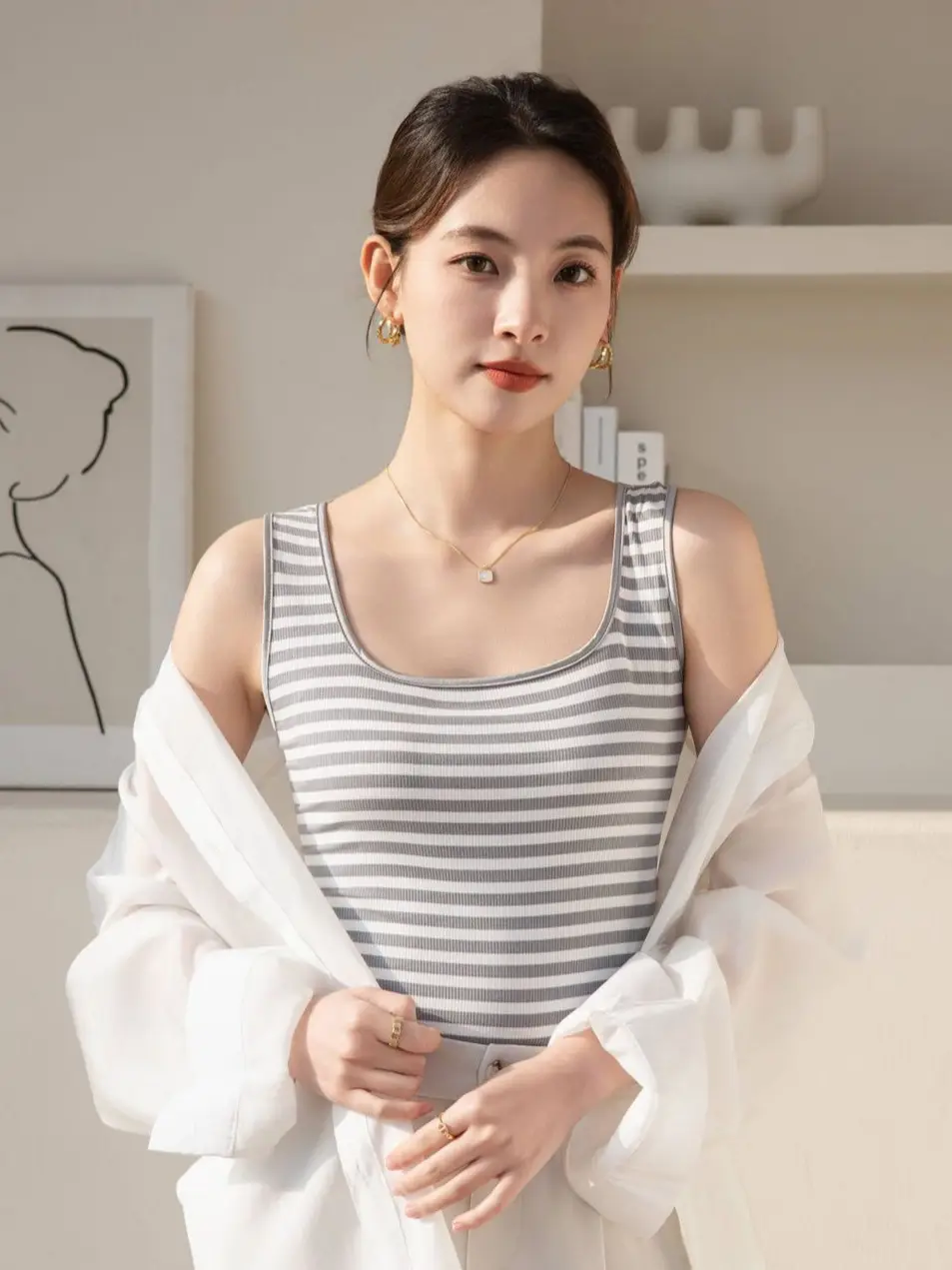 Women Striped Sleeveless Vest U-Neck Black White