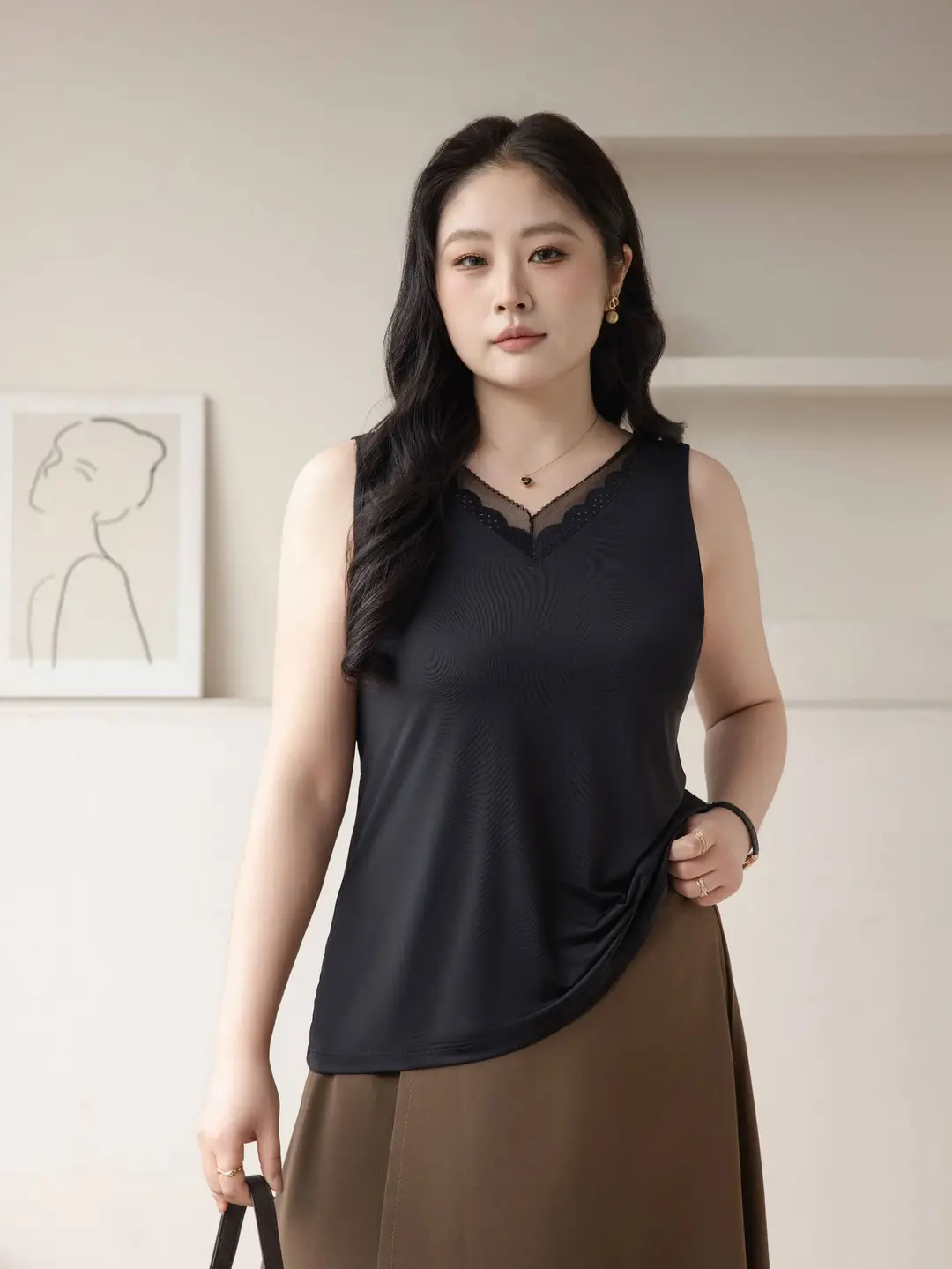 Sleeveless V-Neck Camisole Top for Women, Ice Silk, Extra Large, Comfortable & Elastic