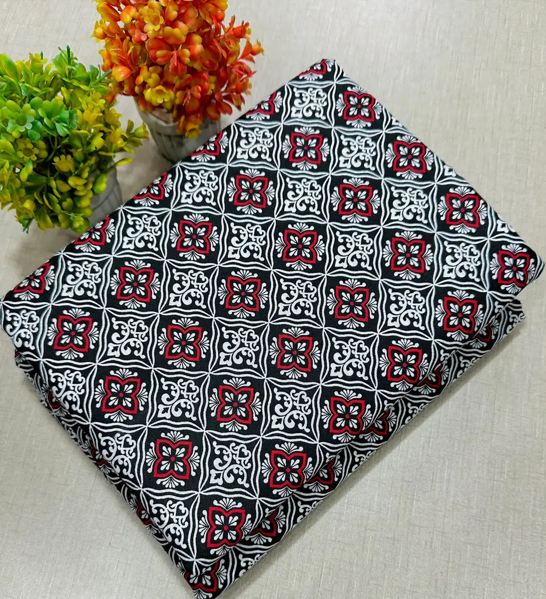 2 Pcs Women's Unstitched Printed Suit