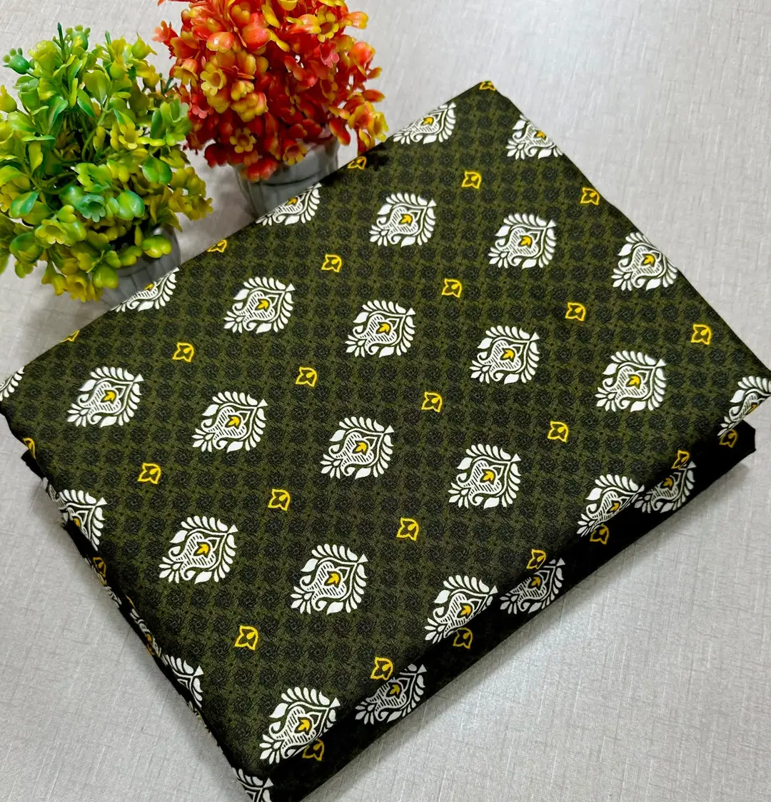 2 Pcs Women's Unstitched Printed Suit