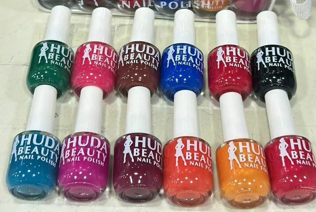Full Size Huda Beauty Peel Off Nail Polish, Pack Of 12
