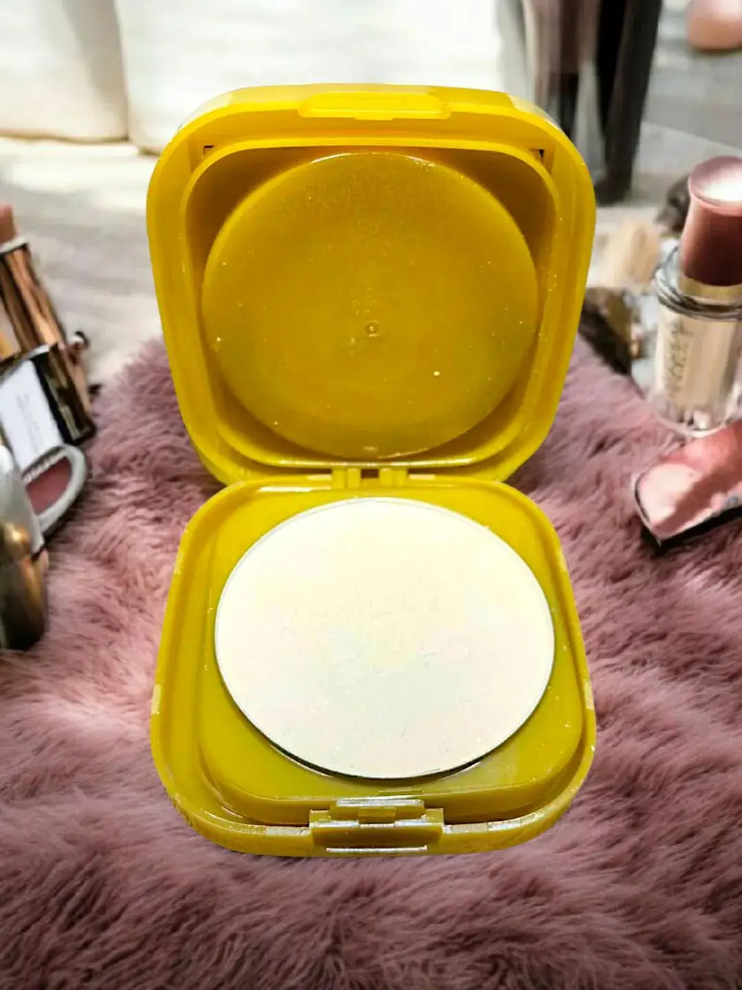 Kashee's 3 In 1 Foundation, Fixer And 2 In 1 Face Powder Deal, Pack Of 3