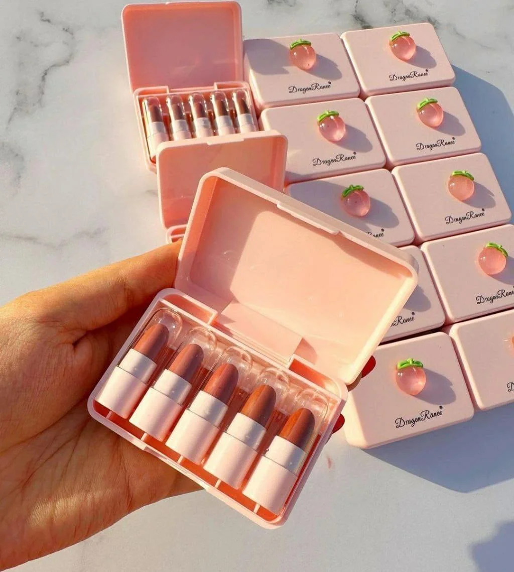 High Pigmented Lipstick Set - 5 Pcs Creamy, Bold Colors & Luxurious Finish