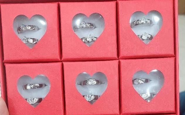 Modern Design Silver Plated Crystal Adjustable Ring